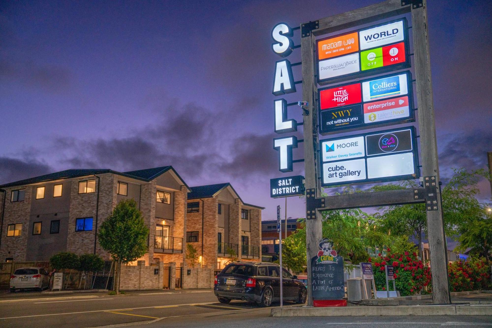 Christchurch Entertainment Hub 2 Bed 2 Bath W Carpark Esterno foto